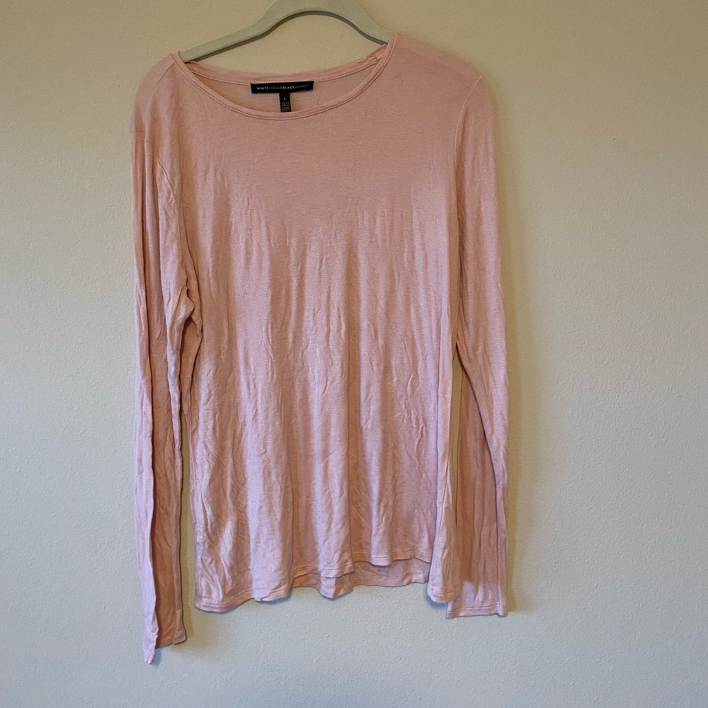 Women’s White House black market long sleeve T-shirt
